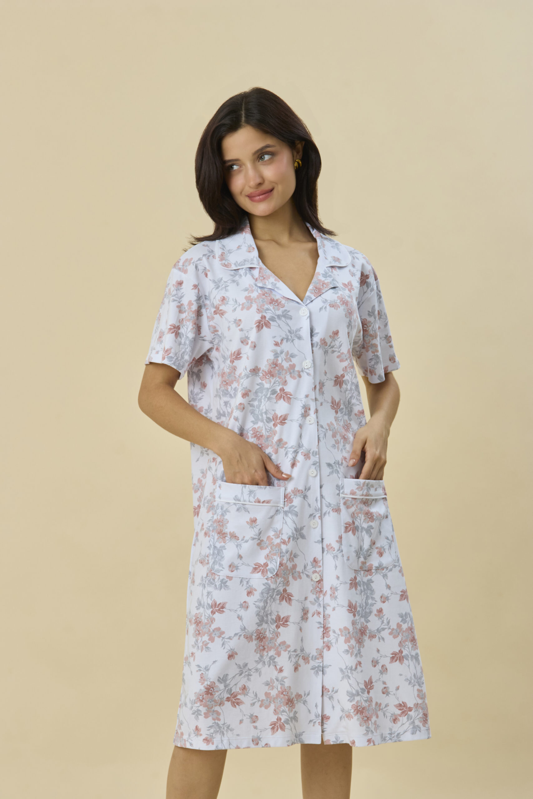 Bata de Mujer Floral Manga Corta - Imagen 2